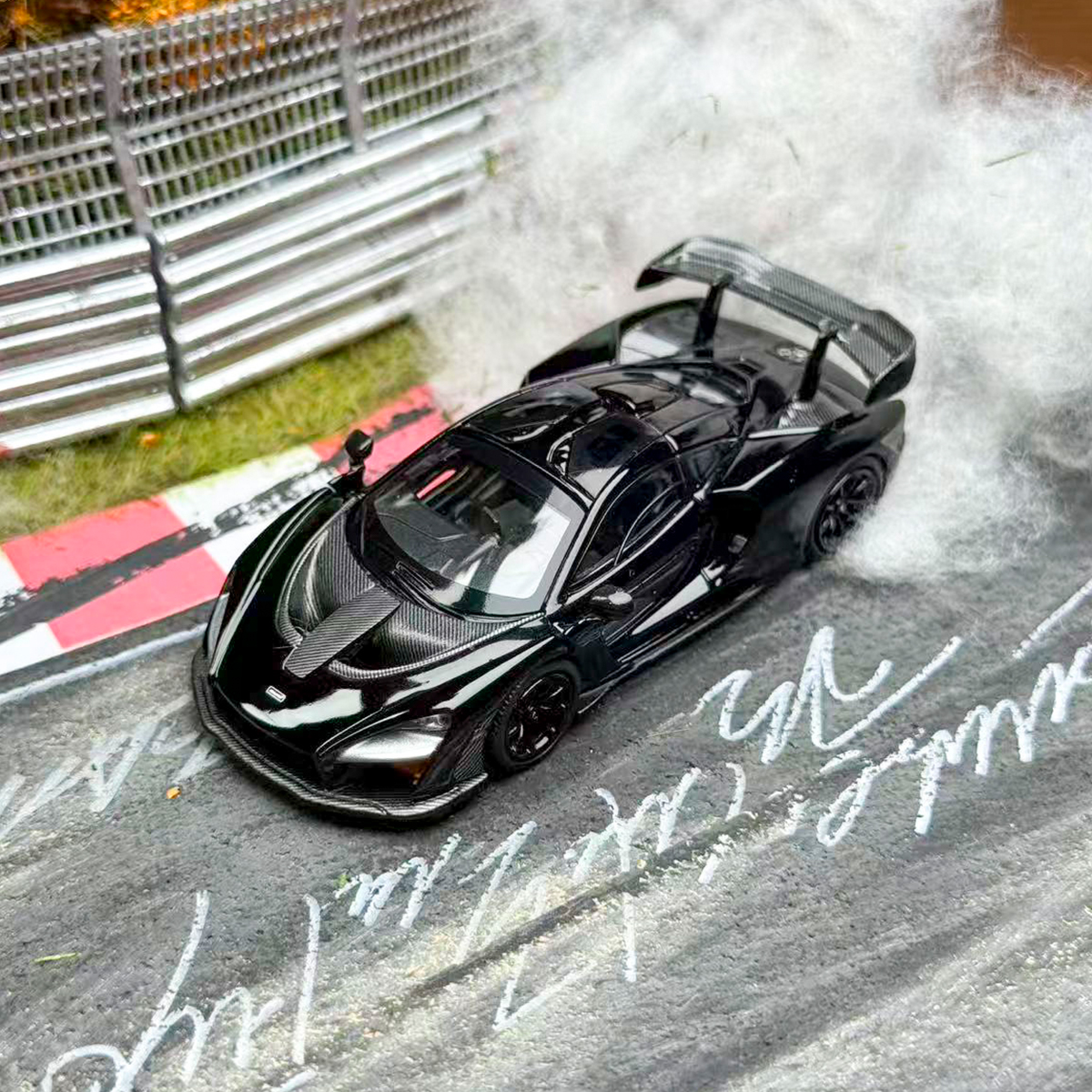 麦思迪 1:64 迈凯伦 塞纳 Senna 仿真 合金汽车模型 收藏现货