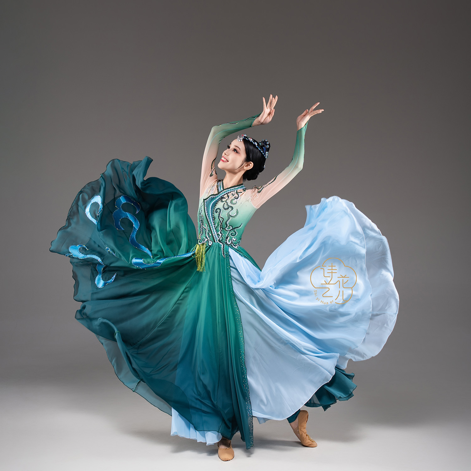 绒雪纺真丝质感晨曦初露舞桃李杯