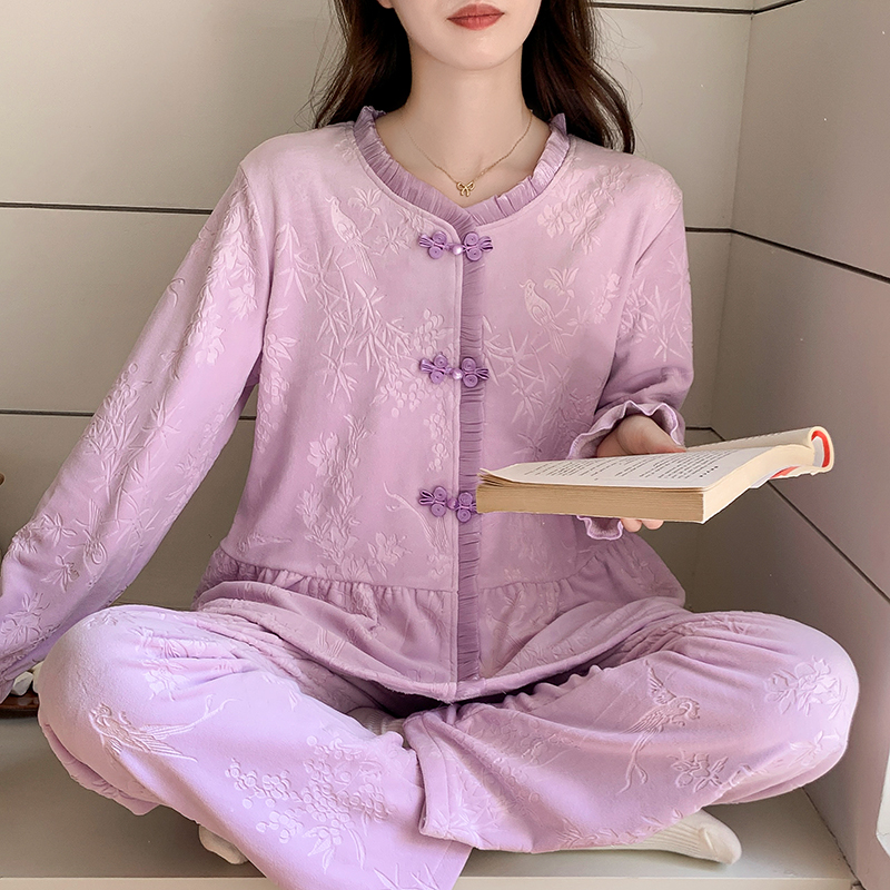 2025新款秋冬季长袖海岛绒睡衣女紫色花边甜美时尚加绒保暖家居服