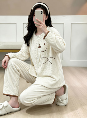 睡衣女款秋冬季新款海岛绒压花豹纹休闲时尚加厚保暖家居服两件套