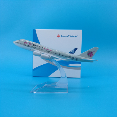 16cm卡塔尔航空波音B747合金飞机模型摆件 Qatar Airways Model