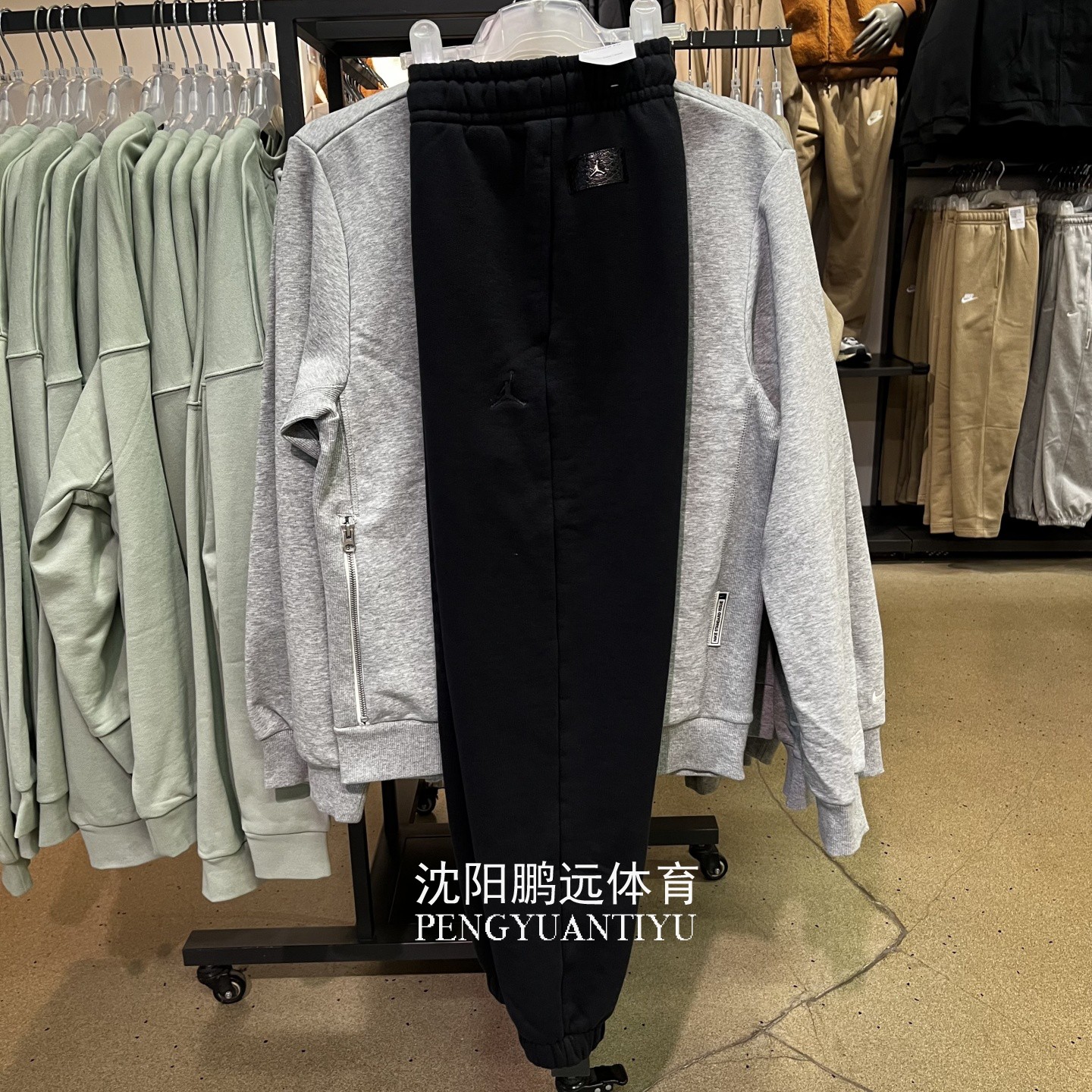 NIKE耐克JORDAN男子秋季运动休闲宽松针织束脚长裤 HQ8828-010