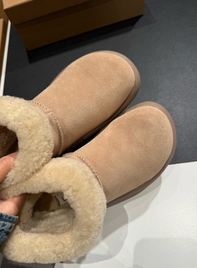 122401土豆鞋2025冬季新款羊皮毛一体圆头厚底保暖雪地短靴/半拖