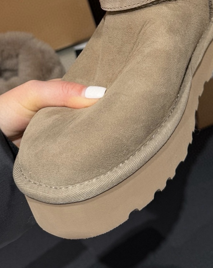 120201增高两穿厚底皮毛一体加厚保暖棉鞋中长筒灰色雪地靴女冬季