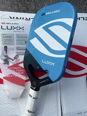 Selkirk LUXX Control Air Invikta 美国一线 进口匹克球拍