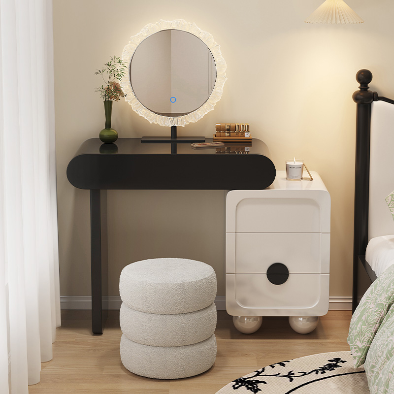 新款实木烤漆梳妆台卧室现代简约奶油风小型60cm化妆桌收纳柜一体