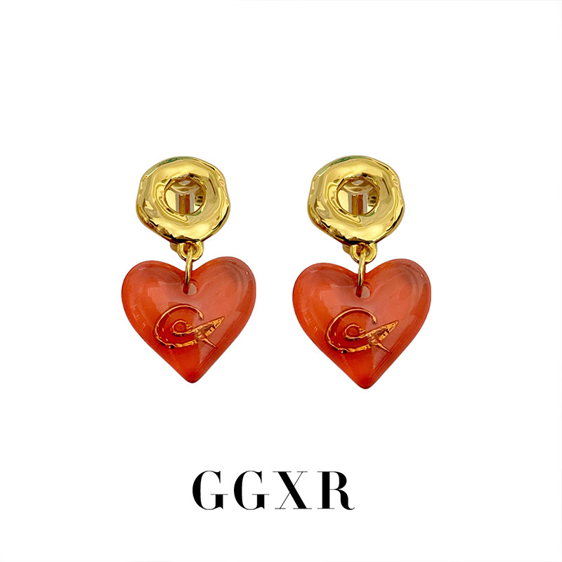 GGXR 红色琉璃爱心耳环无耳洞耳夹中古风2026新款个性节日耳环
