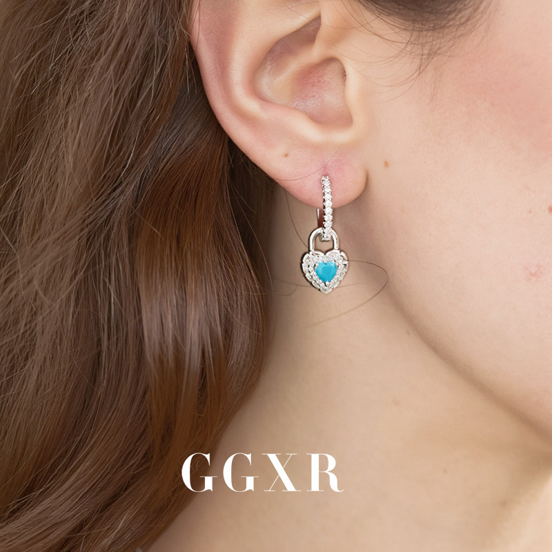 GGXR 春夏可拆卸微镶锆石蓝松爱心耳环无耳洞耳夹