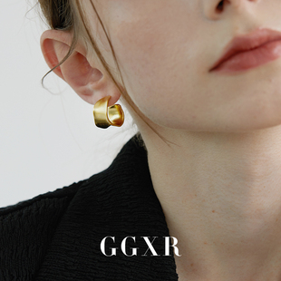 GGXR 松本惠耐同款 法式 简约大女主气质 高级感金属磨砂耳环耳夹