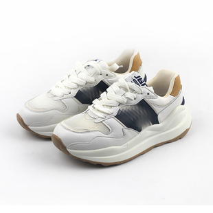 金佰川女鞋撤柜正品女鞋春夏休闲百搭老爹鞋透气网面厚底增高小白