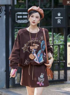 TCH美拉德风知性贵感减龄休闲卫衣收腰显瘦短裙套装女T75C07E1046