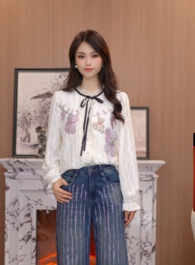 TCH小熊烫钻荷叶边衬衫女独特打底衫上衣2025冬季新款T75D13E1005