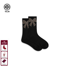 TCH蝴蝶结烫钻黑色中筒袜女ins潮流百搭运动休闲袜子T75D55E1013