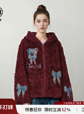 TCH新年穿搭宽松连帽烫钻小熊蝴蝶结酒红色毛毛外套女T78A27E1006