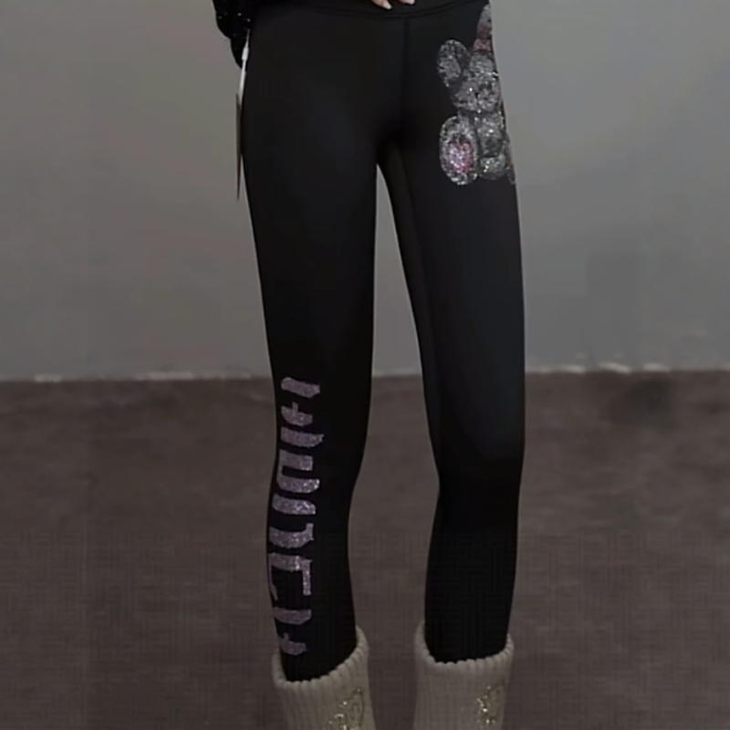 TCH2025冬季新款黑色瑜伽裤烫钻修身显瘦加绒打底裤女T75D23E1006