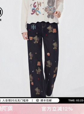 TCH2026春夏新款潮牌小熊烫钻深蓝色宽松直筒牛仔裤女T78A20E1133