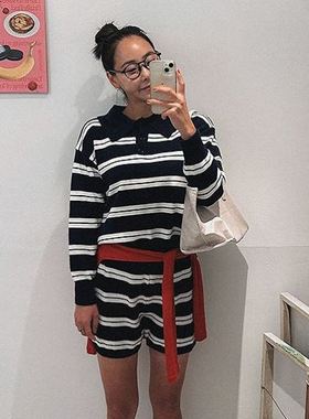 六1125韩国正品han-aun-n-i-190376 套装区都市冬季复古正品修身