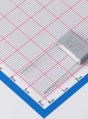 BFC233841223 安规电容 等级:X2 22nF ±20% 300V 插件,P=15mm