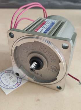 厦门东历三相电机4IK25GN-S3 25W380V全新原装现货