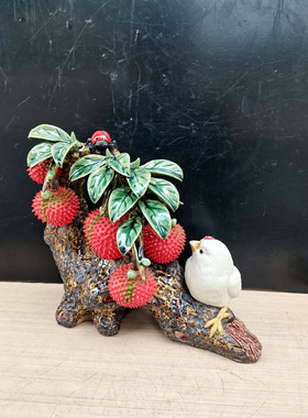 陶瓷荔枝小鸟摆件招财开业礼品