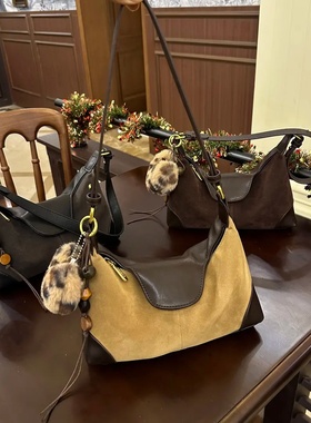 2025秋冬新款时尚百搭单肩斜挎慵懒随性中号饺子包女包  25048