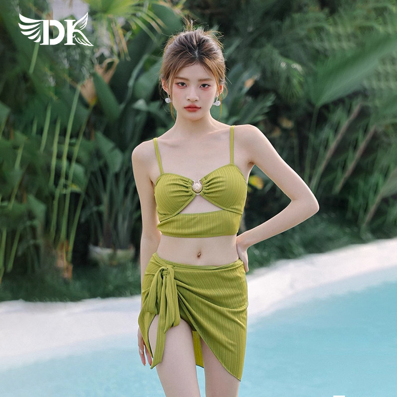 DK性感泳衣女2025新款爆款比基尼分体沙滩海边度假三件套装泡温泉