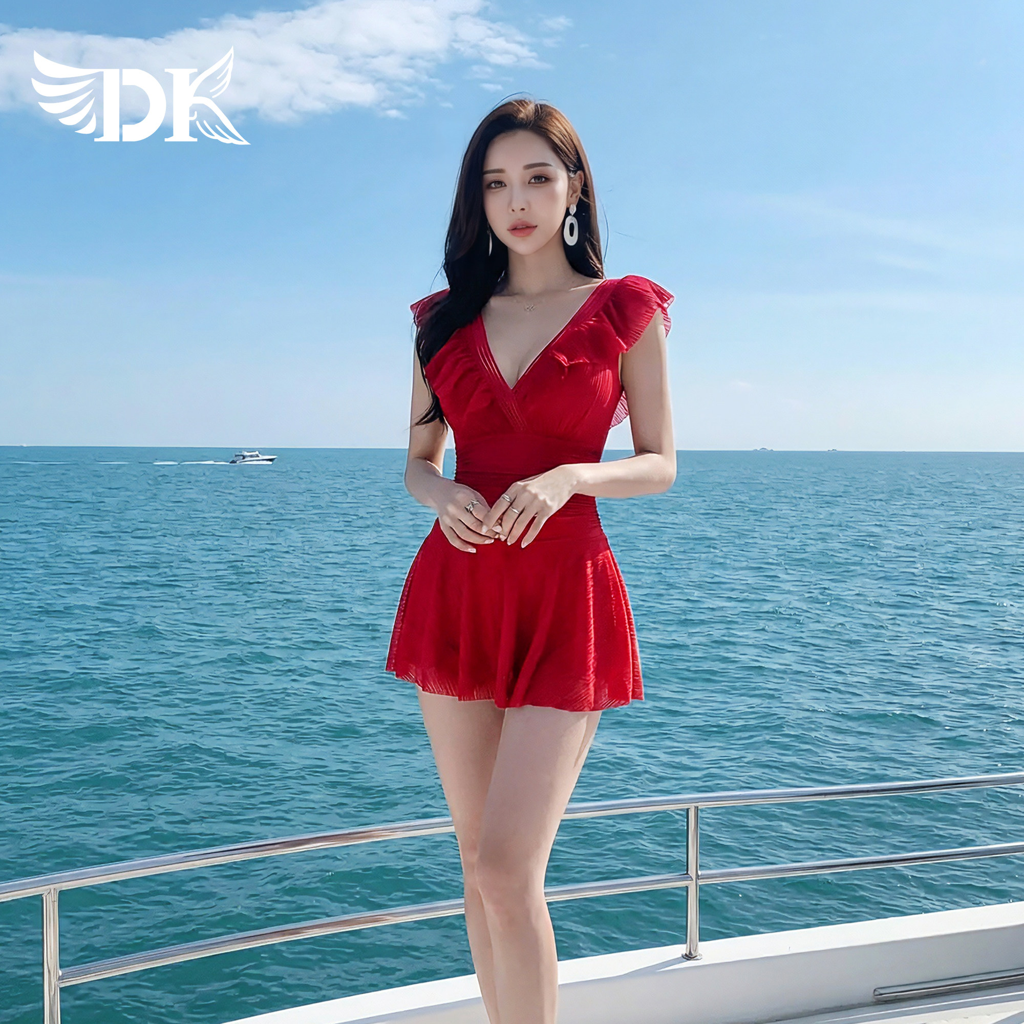 DK性感纯欲2026年新款绝美泳衣女