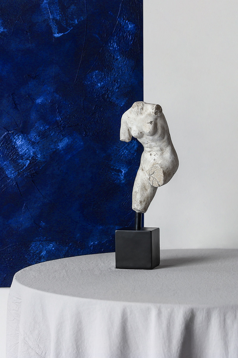 欧式复古人体雕塑石膏摆件北欧家居客厅玄关样板房人物模型艺术品