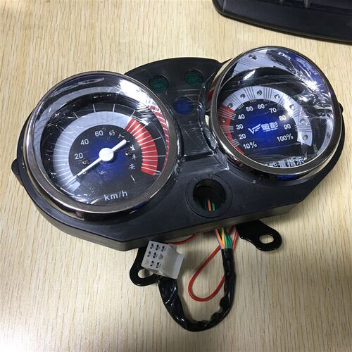 电动三轮车仪表盘48V60V72V通用电量表速度表载重王液晶仪表送锁
