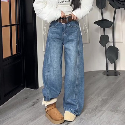 加绒加厚2025冬新款梨形身材高腰宽松直筒弯刀阔腿宝宝绒牛仔裤女