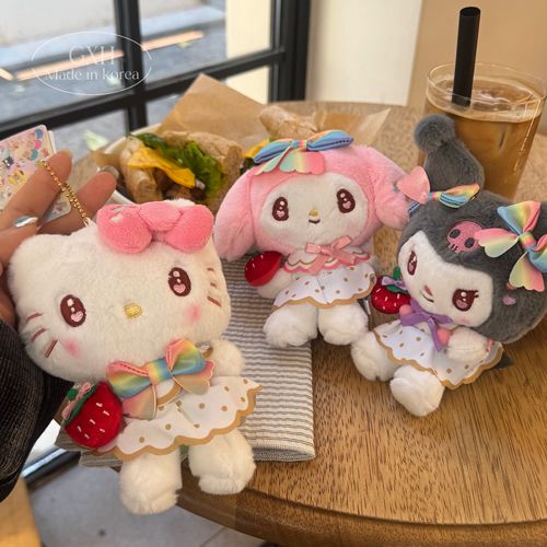 草莓新闻Kitty库洛米美乐蒂包挂