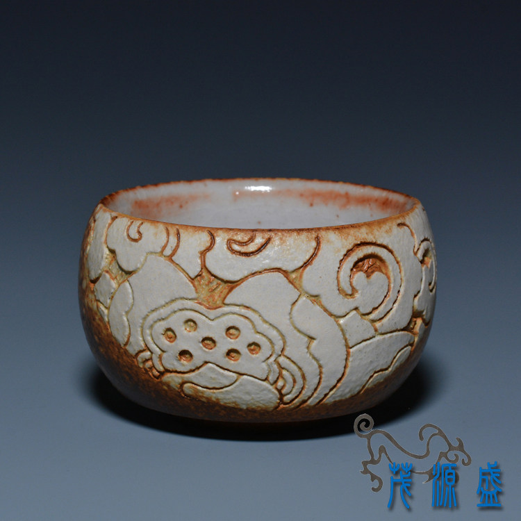 【茂源盛】台湾陶艺师陈明谦 纯手工刻花 开片志野牡丹荷花茶杯