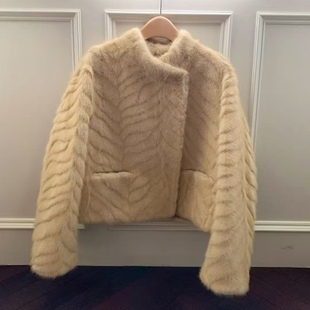 韩系高级感金叶貂环保皮草外套女2025冬季新款皮毛一体保暖上衣