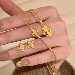 法式复古高级感拉丝鸢尾花手链轻奢ins花朵耳钉气质百搭精工吊坠