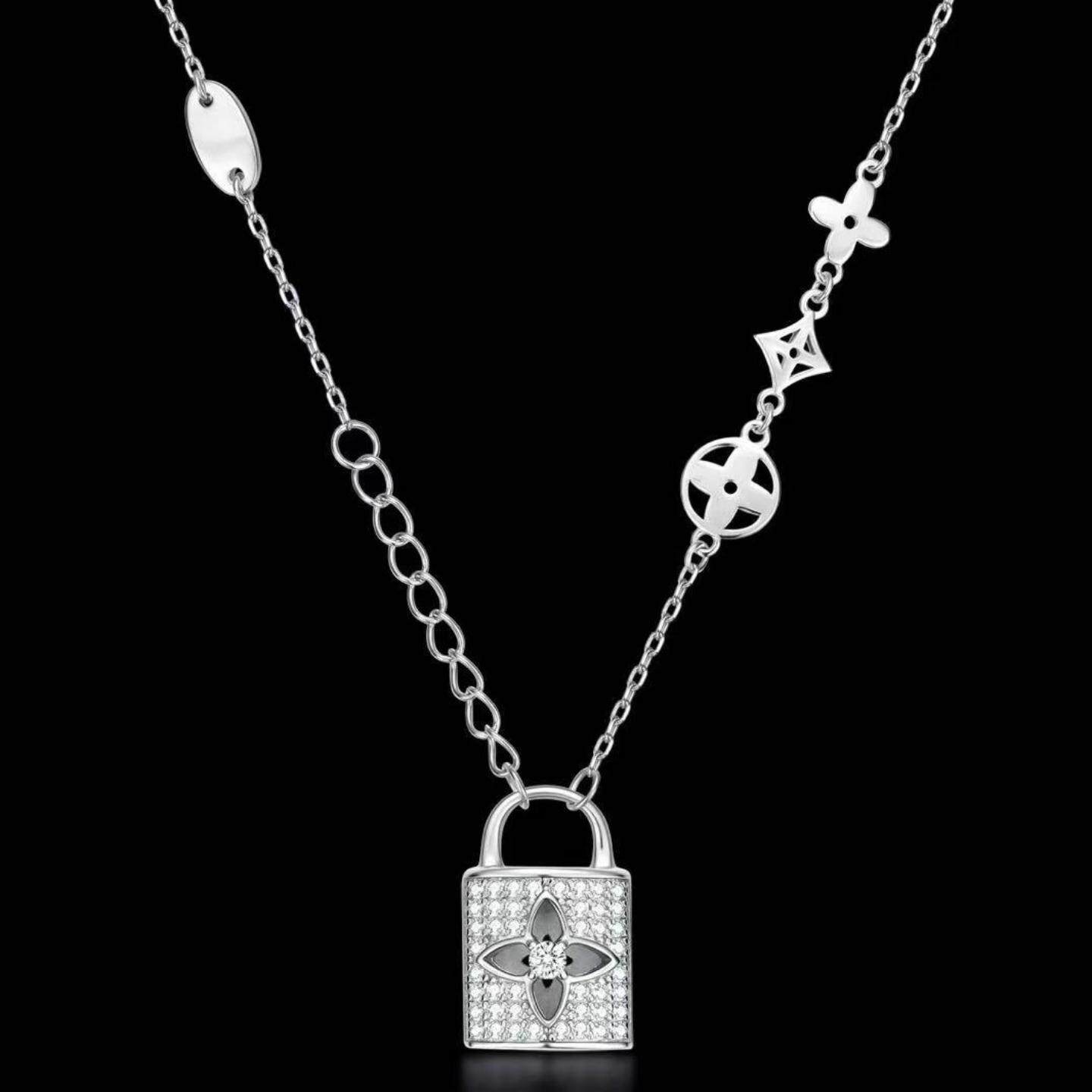 轻奢时尚满钻老花四叶草心锁吊坠项链女小众高级感简约锁头锁骨链