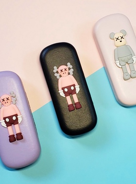 KAWS眼镜盒ins少女抗压防摔暴力熊墨镜盒男女近视韩国太阳镜盒