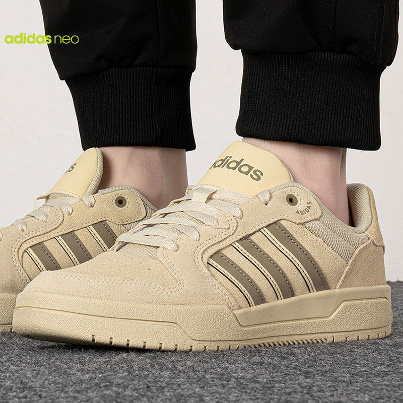 Adidas/阿迪达斯休闲板鞋