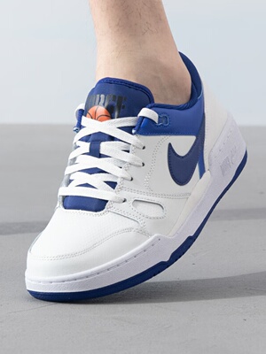 NIKE耐克男鞋运动秋季新款