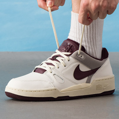 NIKE耐克男鞋低帮滑板休闲