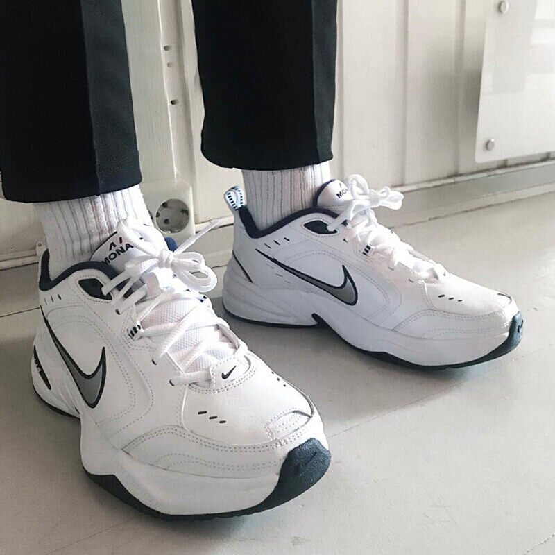 Nike耐克男鞋AIRMOCH运动