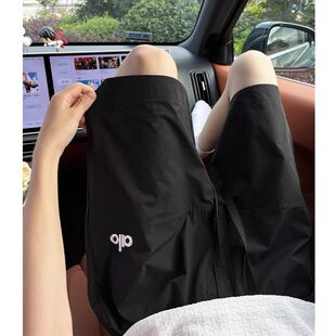 夏季薄款冰丝短裤男生初中生2025新款青少年大童运动休闲五分裤子