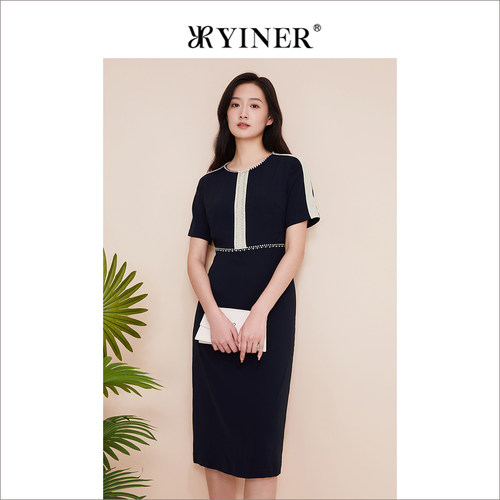 yiner钉钻圆领音儿商场同款