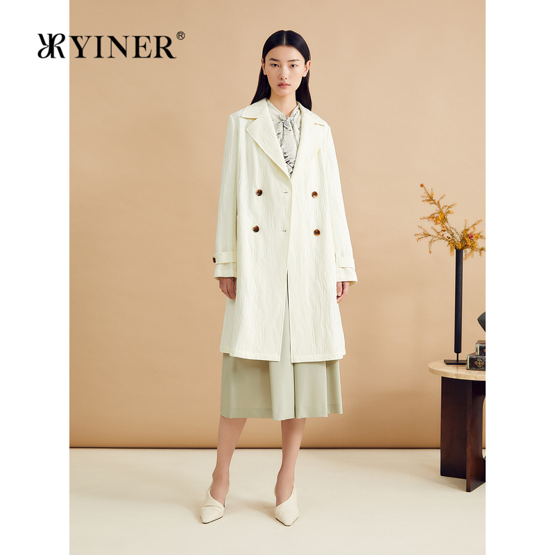 【博主同款】YINER音儿秋季高织长款奶油白外套廓形风衣