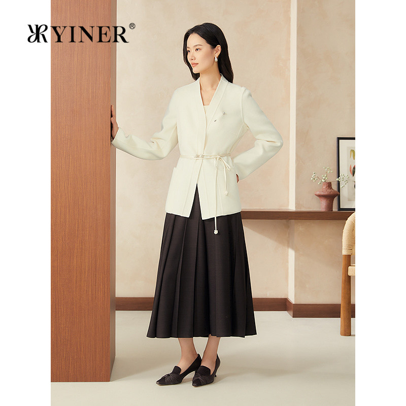【美丽诺羊毛+山羊绒】YINER音儿2025春季新款新中式V领短