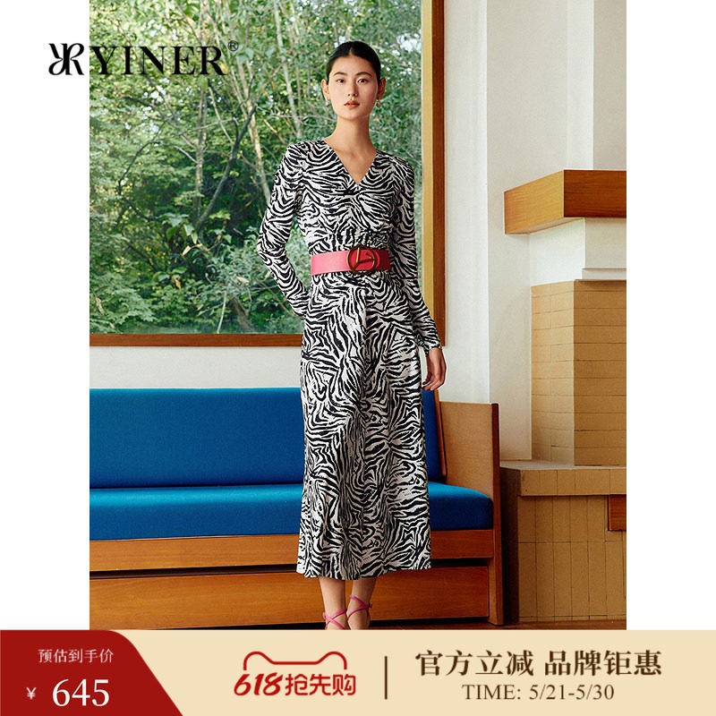 YINER音儿春季新款三醋酸复古斑马纹印花连衣裙