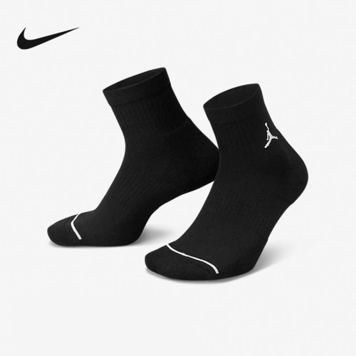 Nike耐克男袜春季新款时尚透气速干拼接支撑运动袜DX9655-010