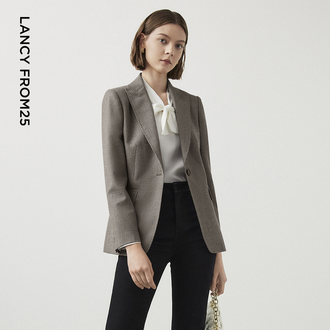 [朗姿奥莱]朗姿法式纯羊毛复古格子修身气质上衣西装外套女2022年,女装/女士精品,西装,淘宝优惠券,粉丝福利购,淘宝优惠卷