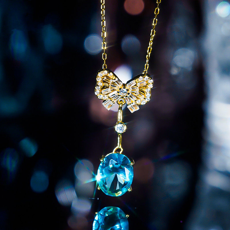 18K黄金群镶D色莫桑石蝴蝶结椭圆形蓝钻项链水滴轻奢款锁骨链纯银