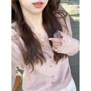 粉色小香风v领蕾丝针织衫女秋季内搭纯欲风修身短款毛衣打底上衣