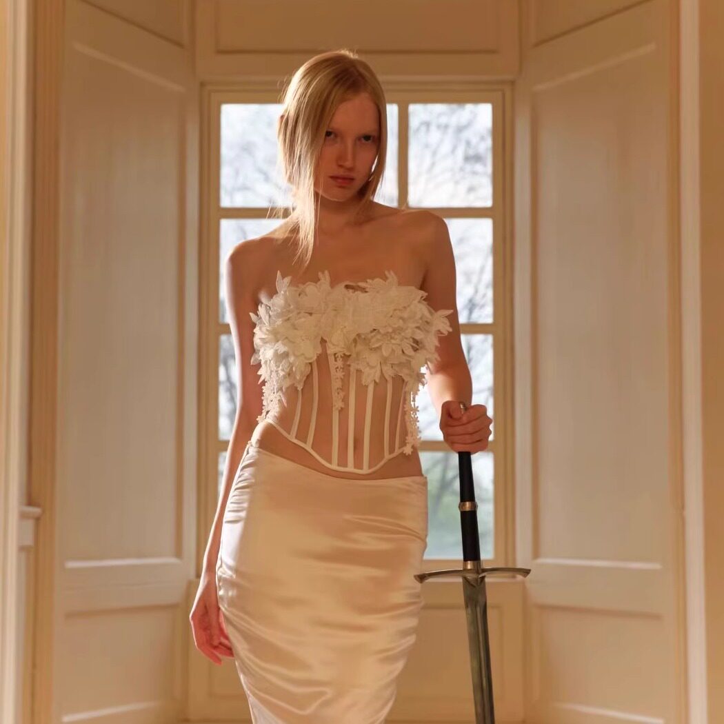 XiangqiaoSheng鎏金梦境系列瀑布花朵束胸衣背心婚礼敬酒定制礼服